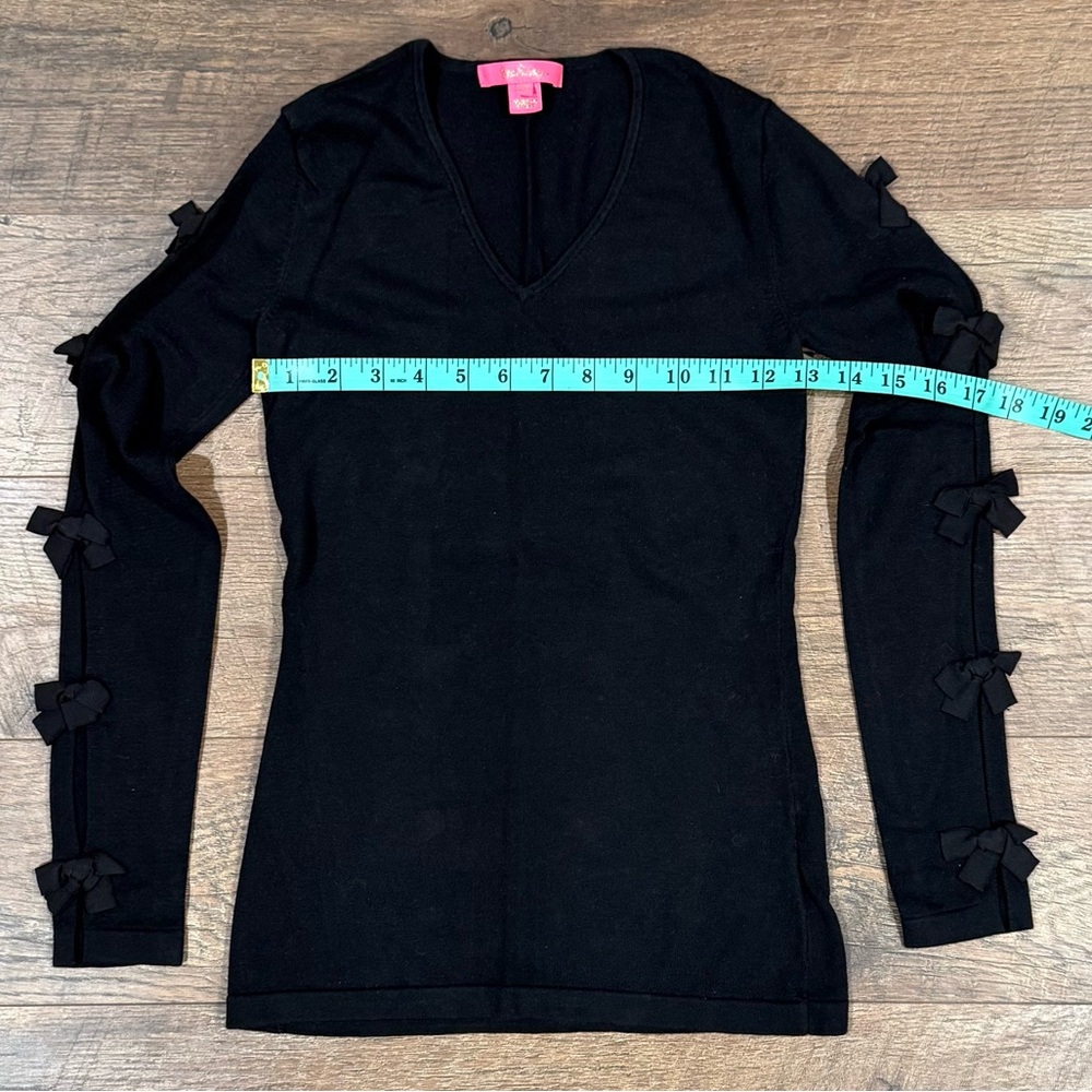 Lilly Pulitzer Edina Crewneck Sweater in Black - Picture 4 of 9